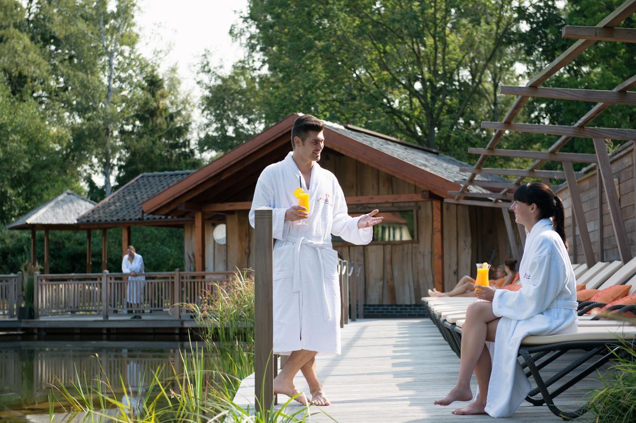 Gut Sternholz Spa Hotel 햄 외부 사진